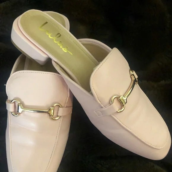 Lulu’s soft pink mules, gently worn, size 10, beautiful pink color, comfortable - Picture 2 of 8